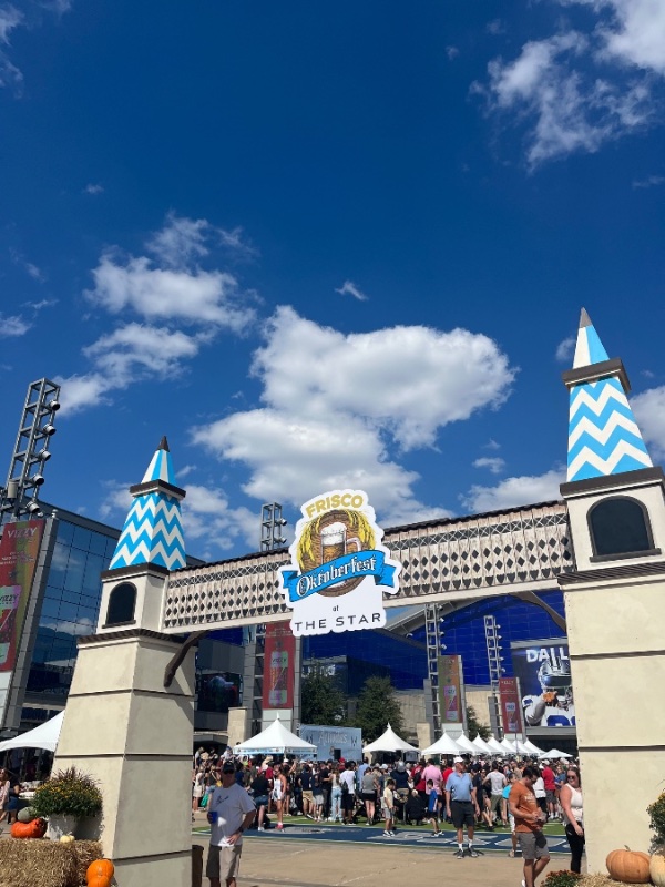 Oktober Fest๐ป - Image 1